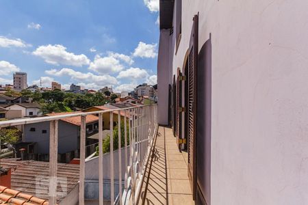 Casa para alugar com 320m², 3 quartos e 3 vagas Casa para alugar com 320m², 3 quartos e 3 vagasVaranda Quarto 2