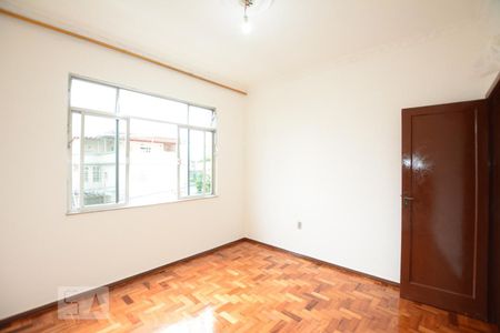 Quarto 1 de apartamento para alugar com 2 quartos, 60m² em Vila da Penha, Rio de Janeiro