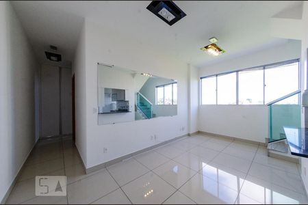 Sala de apartamento para alugar com 2 quartos, 140m² em Estoril, Belo Horizonte