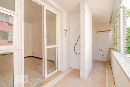 Varanda de apartamento para alugar com 3 quartos, 82m² em Cavalhada, Porto Alegre