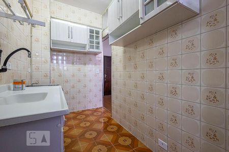 Cozinha de kitnet/studio para alugar com 1 quarto, 33m² em Bela Vista, São Paulo