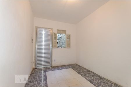 Sala de casa para alugar com 2 quartos, 50m² em Acupe de Brotas, Salvador