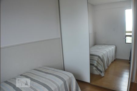 Quarto 1 de apartamento para alugar com 3 quartos, 89m² em Caminho das Árvores, Salvador