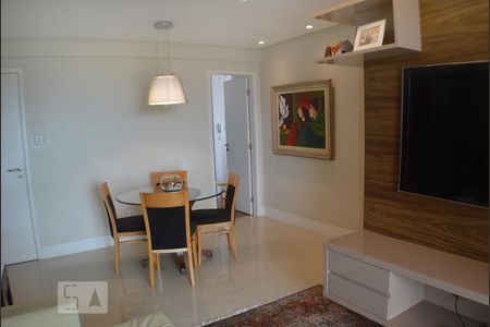 Sala com varanda de apartamento para alugar com 3 quartos, 89m² em Caminho das Árvores, Salvador