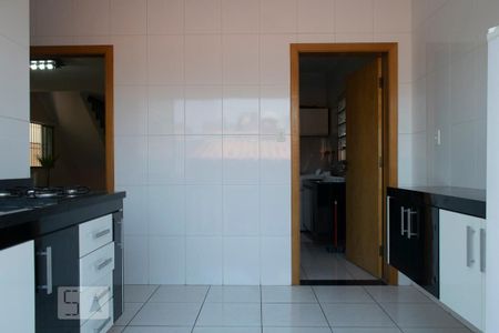 Casa à venda com 302m², 3 quartos e 6 vagas Casa à venda com 302m², 3 quartos e 6 vagasCOZINHA SALÃO