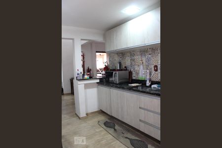 Cozinha de casa à venda com 4 quartos, 163m² em Igara, Canoas