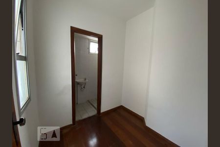 Apartamento para alugar com 3 quartos, 100m² em Carmo, Belo Horizonte