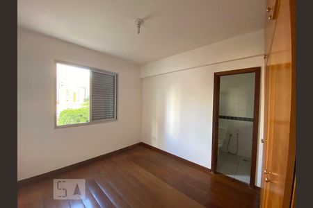 Apartamento para alugar com 3 quartos, 100m² em Carmo, Belo Horizonte