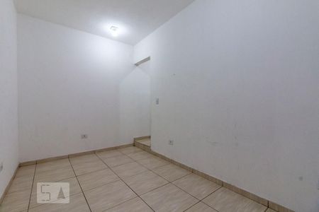 Quarto de casa para alugar com 1 quarto, 35m² em Jardim Aurora (zona Leste), São Paulo