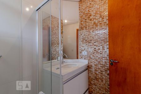 Banheiro  de apartamento à venda com 1 quarto, 35m² em Vila Natália, São Paulo