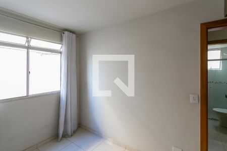 Quarto 1 de apartamento para alugar com 2 quartos, 50m² em Sagrada Família, Belo Horizonte