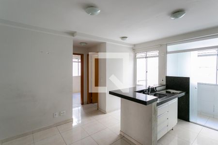 Sala de apartamento para alugar com 2 quartos, 50m² em Sagrada Família, Belo Horizonte