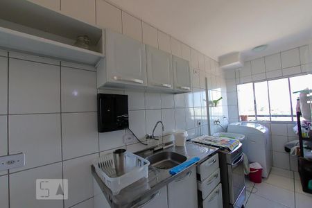 Apartamento à venda com 48m², 2 quartos e 1 vaga Apartamento à venda com 48m², 2 quartos e 1 vagaCozinha