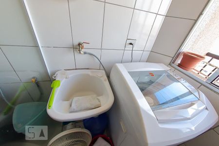Apartamento à venda com 48m², 2 quartos e 1 vaga Apartamento à venda com 48m², 2 quartos e 1 vagaArea de Serviço