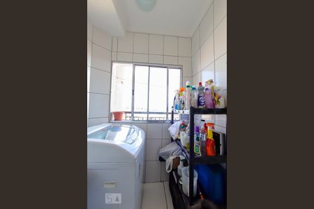 Apartamento à venda com 48m², 2 quartos e 1 vaga Apartamento à venda com 48m², 2 quartos e 1 vagaArea de Serviço