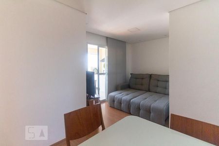 Sala de apartamento para alugar com 2 quartos, 54m² em Vila Nair, São Paulo