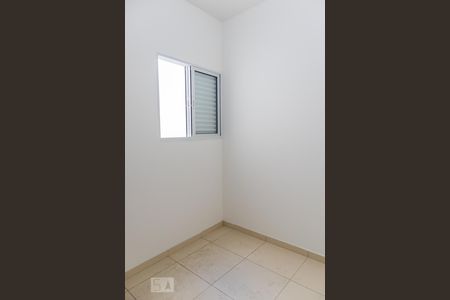 Quarto 2 de apartamento para alugar com 2 quartos, 45m² em Vila Maria, São Paulo