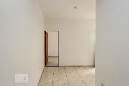 Sala de casa para alugar com 1 quarto, 32m² em Vila Ester, São Paulo