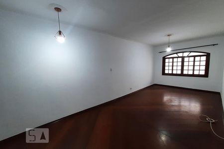 Sala de casa para alugar com 3 quartos, 180m² em Vila Santa Virginia, São Paulo