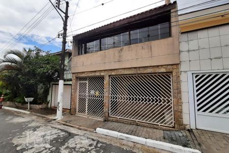 Fachada de casa para alugar com 3 quartos, 180m² em Vila Santa Virginia, São Paulo