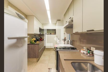Apartamento à venda com 160m², 3 quartos e 2 vagas Apartamento à venda com 160m², 3 quartos e 2 vagasCozinha