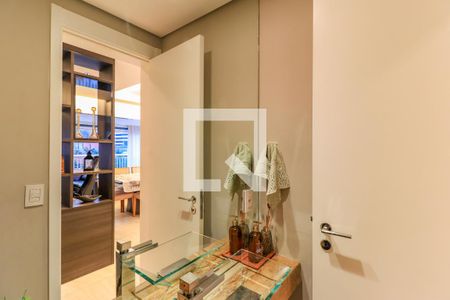 Apartamento à venda com 160m², 3 quartos e 2 vagas Apartamento à venda com 160m², 3 quartos e 2 vagasLavabo