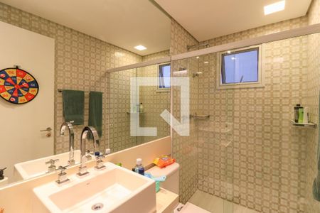 Apartamento à venda com 160m², 3 quartos e 2 vagas Apartamento à venda com 160m², 3 quartos e 2 vagasBanheiro da Suíte 2