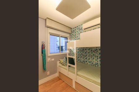 Apartamento à venda com 160m², 3 quartos e 2 vagas Apartamento à venda com 160m², 3 quartos e 2 vagasSuíte 2