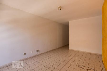 Sala de apartamento para alugar com 3 quartos, 75m² em Presidente Médici, Ribeirão Preto