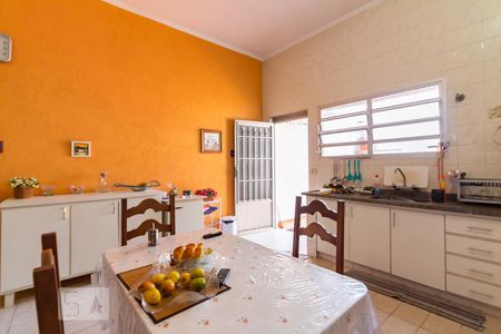 Cozinha de casa à venda com 2 quartos, 250m² em Presidente Altino, Osasco