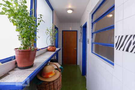 Apartamento à venda com 127m², 2 quartos e 1 vaga Apartamento à venda com 127m², 2 quartos e 1 vagaÁrea de Serviço