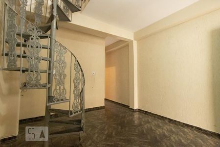 Sala de casa para alugar com 2 quartos, 150m² em Conjunto Residencial José Bonifácio, São Paulo