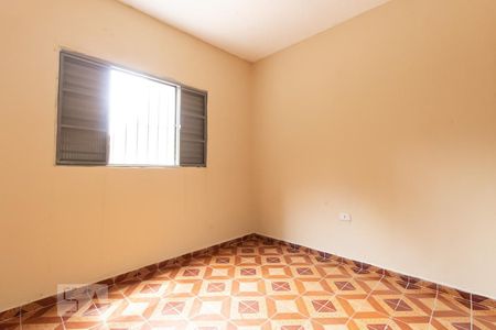 Quarto 1 de casa para alugar com 2 quartos, 150m² em Conjunto Residencial José Bonifácio, São Paulo