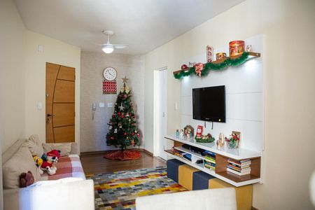 Sala de apartamento à venda com 3 quartos, 90m² em Camargos, Belo Horizonte