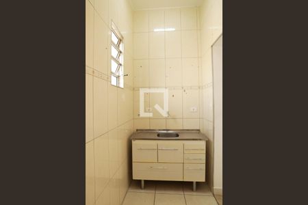 Cozinha de apartamento para alugar com 1 quarto, 32m² em Santa Ifigênia, São Paulo