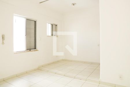 Sala/Quarto de apartamento para alugar com 1 quarto, 32m² em Santa Ifigênia, São Paulo