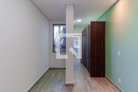 Quarto de casa de condomínio para alugar com 1 quarto, 47m² em Vila Ema, São Paulo