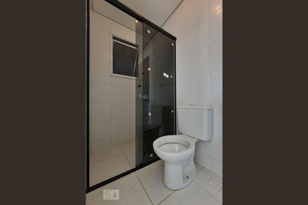 Apartamento para alugar com 55m², 2 quartos e 1 vaga Apartamento para alugar com 55m², 2 quartos e 1 vagaBanheiro