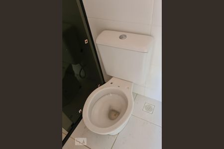 Apartamento para alugar com 55m², 2 quartos e 1 vaga Apartamento para alugar com 55m², 2 quartos e 1 vagaDetalhe Banheiro