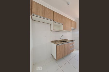 Apartamento para alugar com 55m², 2 quartos e 1 vaga Apartamento para alugar com 55m², 2 quartos e 1 vagaCozinha