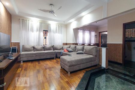 Sala de casa à venda com 4 quartos, 400m² em Vila California, São Paulo