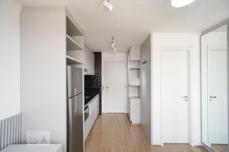 Quarto de kitnet/studio para alugar com 1 quarto, 20m² em Brás, São Paulo