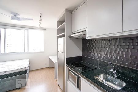 Cozinha de kitnet/studio para alugar com 1 quarto, 20m² em Brás, São Paulo