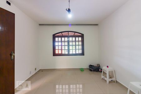 Sala de casa à venda com 2 quartos, 160m² em Cidade das Flores, Osasco