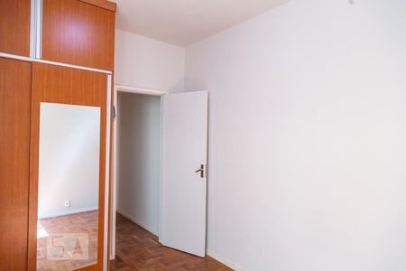 Suíte de apartamento para alugar com 2 quartos, 83m² em Cruzeiro, Belo Horizonte