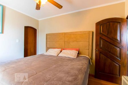 Quarto 1 - Suíte de casa à venda com 3 quartos, 240m² em Parque das Nações, Santo André