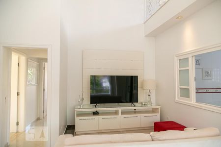 Sala de casa à venda com 4 quartos, 538m² em Vila Rosalia, Guarulhos
