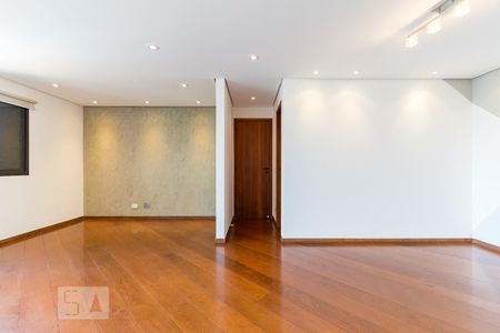 Apartamento para alugar com 140m², 3 quartos e 3 vagasSala