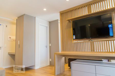 Sala de apartamento para alugar com 1 quarto, 42m² em Mirandópolis, São Paulo