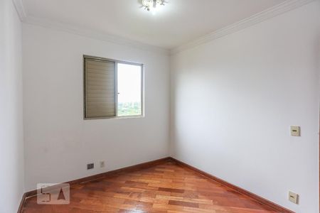 Quarto 1 de apartamento para alugar com 3 quartos, 64m² em Vila Butantã, São Paulo